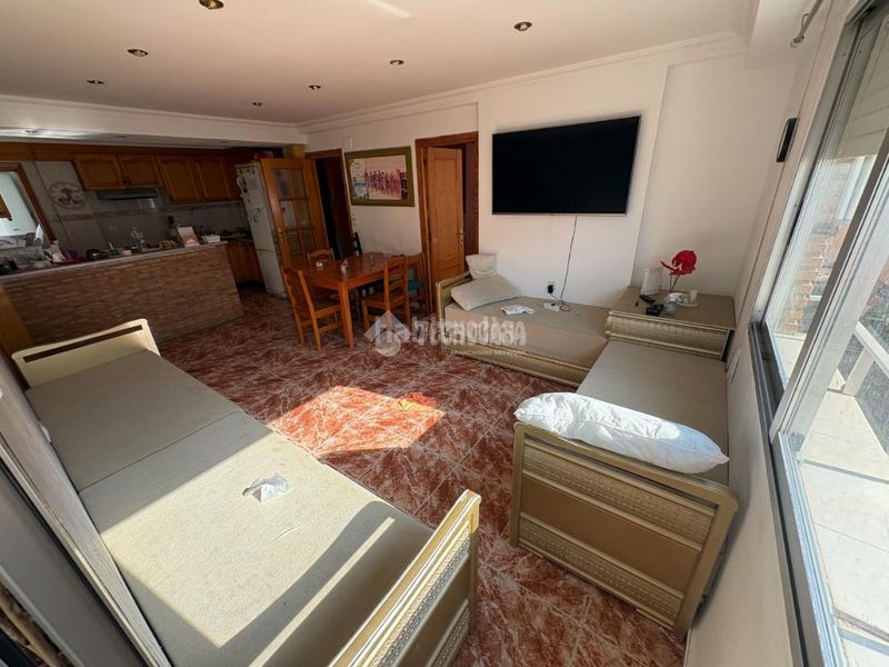 Foto d1169b22-8555-459a-9007-3de85e284d6c. Pis a L´Eixereta Burjassot