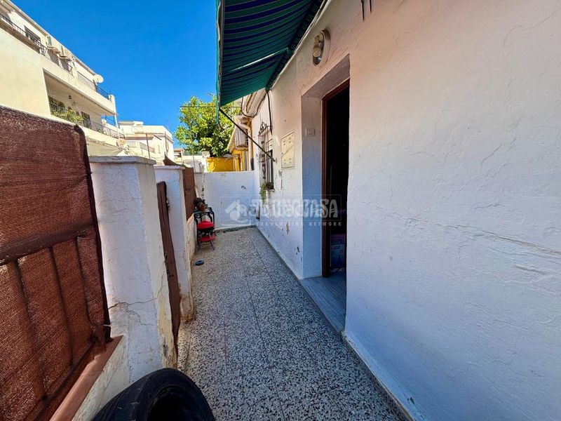 Foto 1afda4ce-f3ae-47f2-a177-be0168ecfded. Casa aparellada a Mangas Verdes - Las Flores - Parque del Sur Málaga