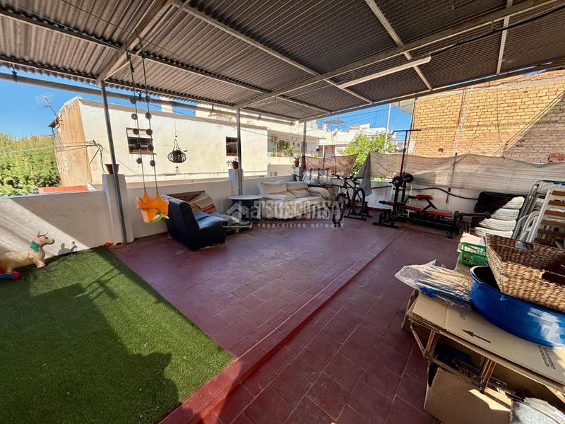 Foto 7dfcebf1-f1e5-46d0-ab63-95d5d1332138. Casa aparellada a Mangas Verdes - Las Flores - Parque del Sur Málaga