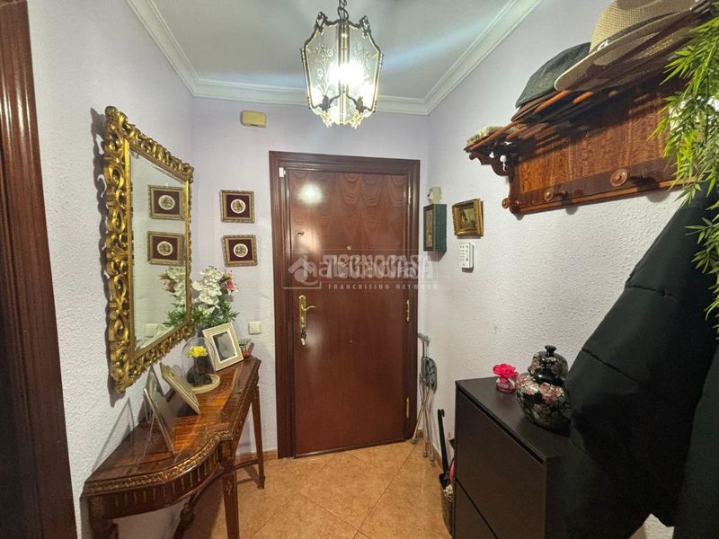 Foto 75cf4694-6bce-4047-b14f-57f44bd58902. Piso  en venta en Barrio de Ciudad Jardín Málaga