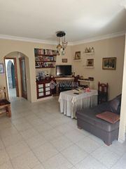 Doppelhaus  C. el telar. Casa en venta en ayamonte