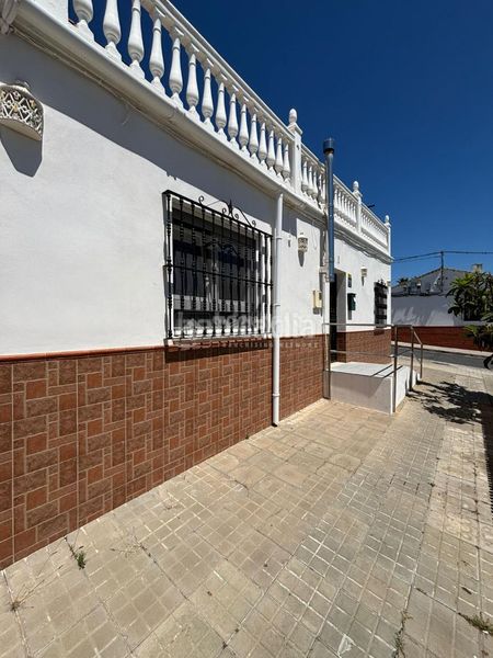 Foto 343197eb-cffe-4129-963a-ba79143fa2b5. Casa aparellada a Ayamonte ciudad Ayamonte
