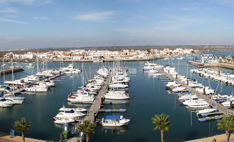 Foto 877076a0-52b7-42c6-ba6a-e35dfa975836. Casa a Punta del Moral Ayamonte