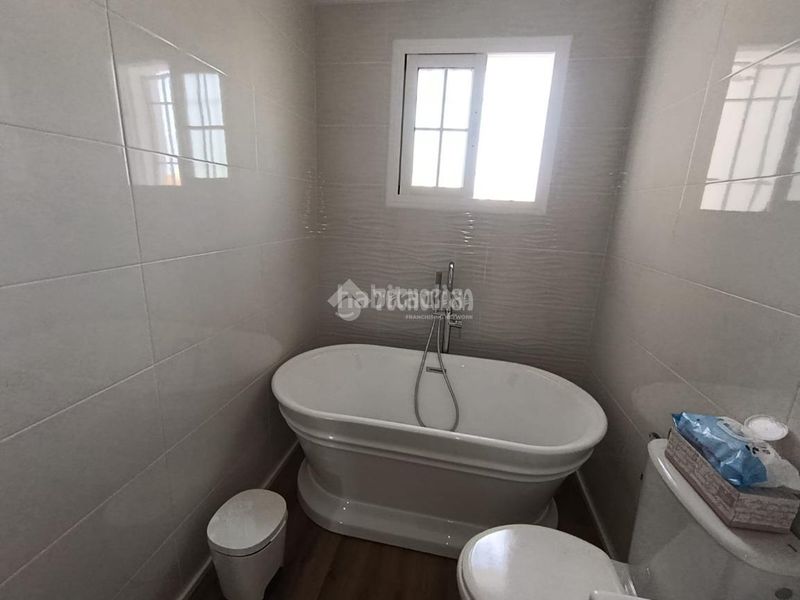 Foto 05428862-4a13-495d-910f-359578cf7bdf. Casa aparellada a Ayamonte ciudad Ayamonte