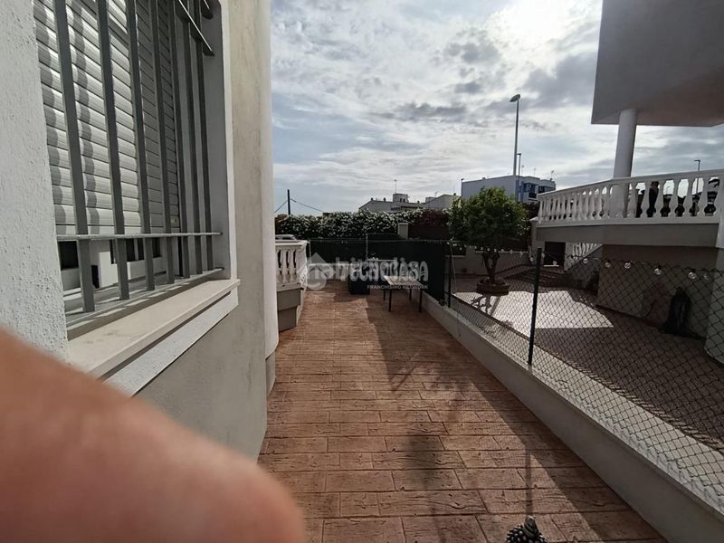 Foto ef437a84-4a18-47c2-97f0-ae3946a5394b. Casa aparellada a Ayamonte ciudad Ayamonte