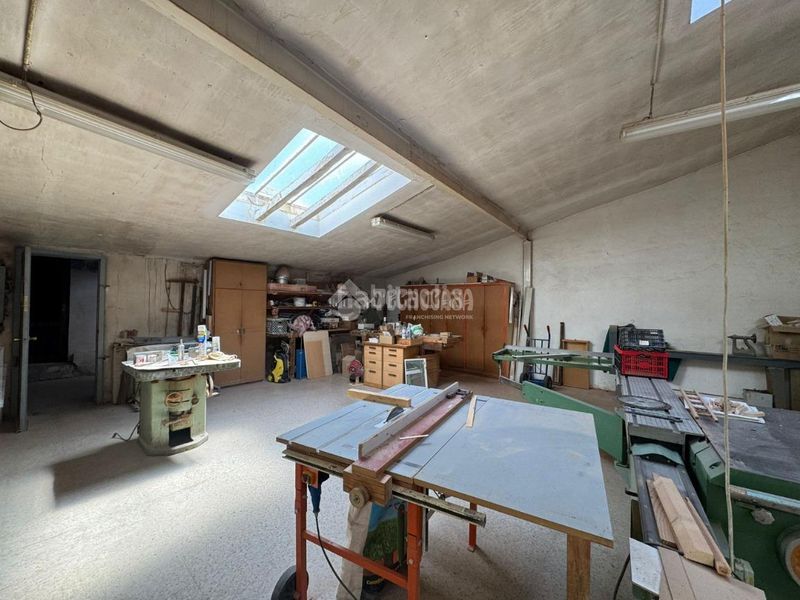 Foto 2baf34e7-8222-47a0-a7b8-0d28320c936d. Edificio  en venta en San José Zaragoza