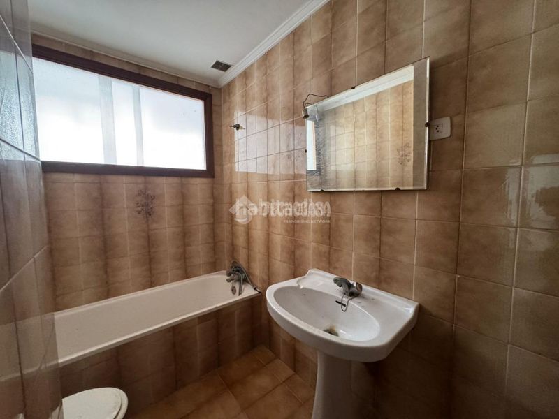 Foto 2f305f18-3a9e-4962-8ee5-41248d1b19ec. Edificio  en venta en San José Zaragoza