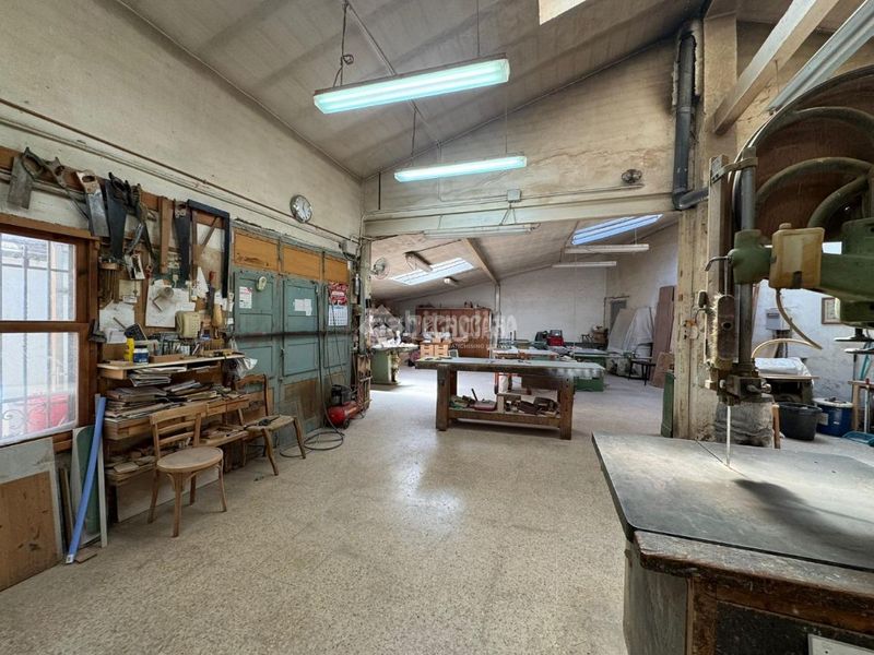 Foto 53b0d46e-58dd-4d29-957d-b71435b0df34. Edificio  en venta en San José Zaragoza