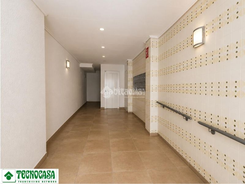 Foto 51d55272-db0e-44ba-8290-df8a0c93c954. Flat in El Mercado Manises