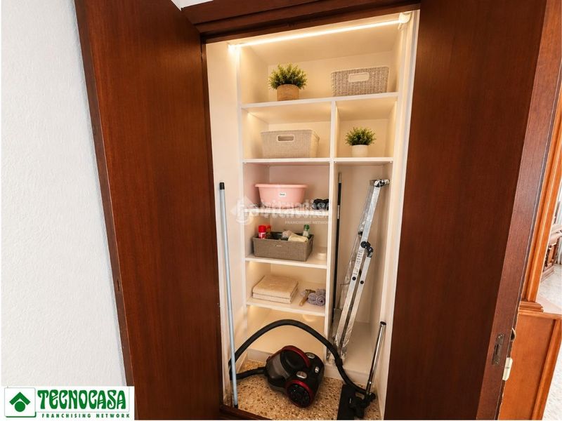 Foto 524f98d1-f703-4bb7-93aa-0785b82c66f0. Flat in El Mercado Manises