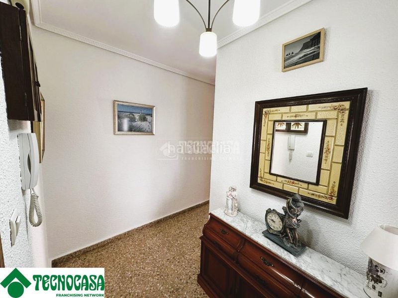 Foto 5641d24e-fbcc-4ff0-b488-ff2784890351. Pis a El Mercado Manises