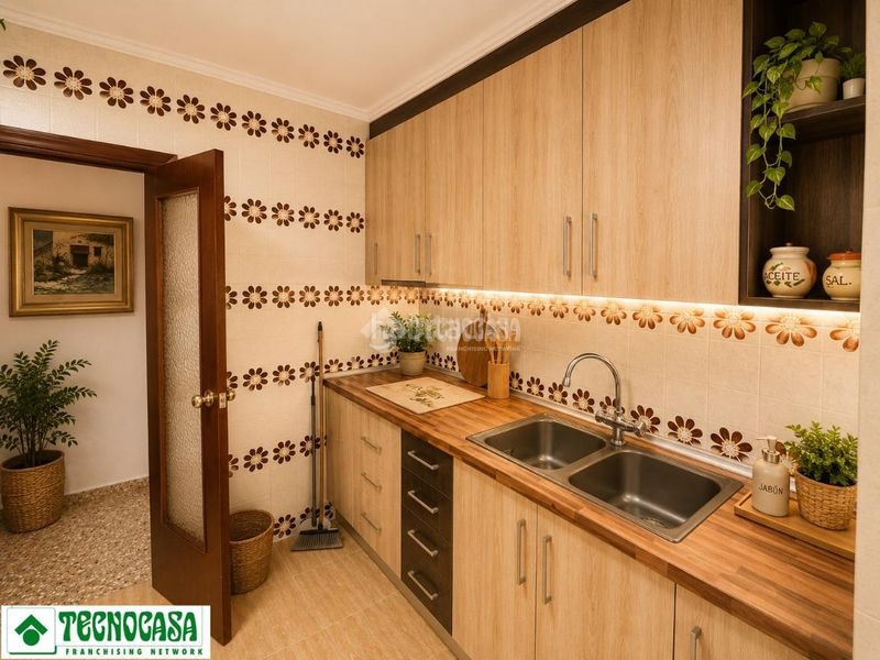 Foto 8e30dc62-6fb1-4bc3-be18-ad594b25387c. Flat in El Mercado Manises