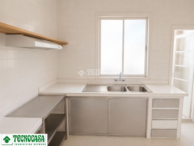 Foto fc0e39fe-29b4-499a-9ade-a50571661d32. Pis a Centro Ciudad Manises