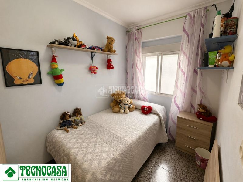 Foto 1e03c6c0-8988-4b93-bf53-6883d0ac1624. Pis a El Mercado Manises