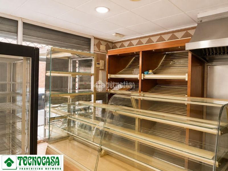 Foto 56547be3-5ee3-4c42-9634-f2400baf8c0c. Lloguer local comercial a Centro Ciudad Manises