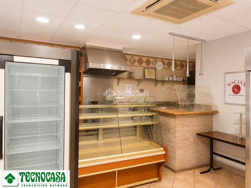 Foto 8a5bcbef-4516-4cea-bb01-ebf022824737. Lloguer local comercial a Centro Ciudad Manises