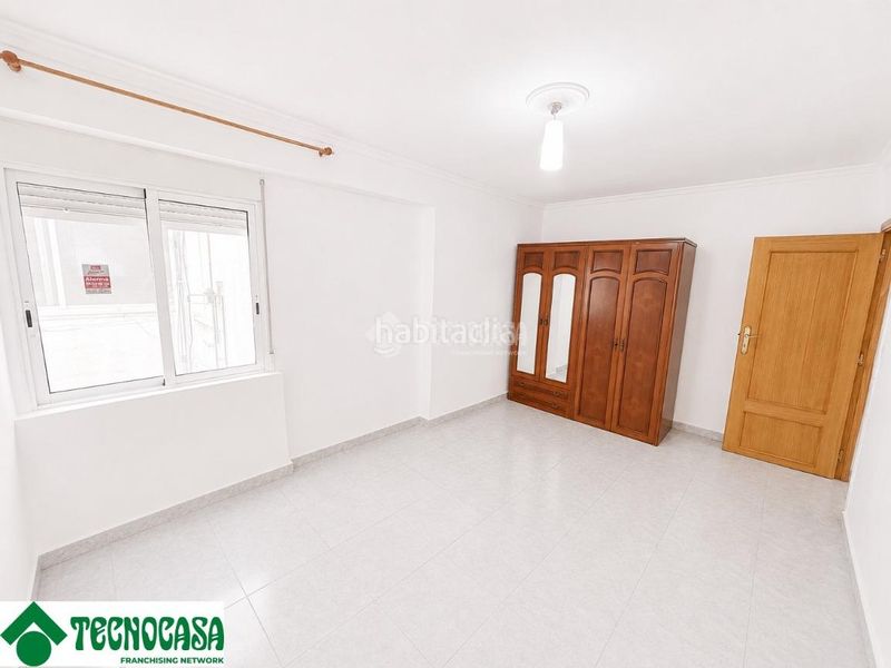 Foto 4c431c7d-6108-41bd-879f-f90ebcf9cb5c. Pis a El Mercado Manises