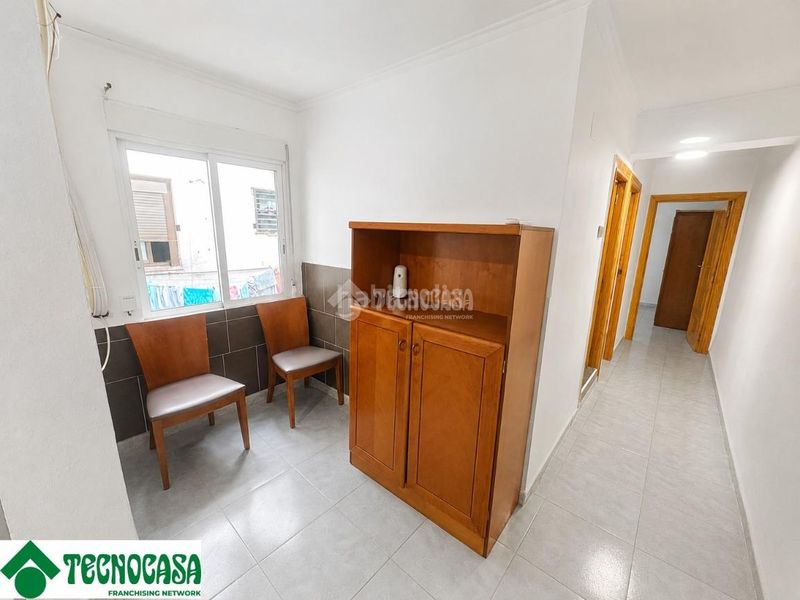 Foto e9b54b62-122c-485f-b2ec-1ac43b2548bb. Pis a El Mercado Manises