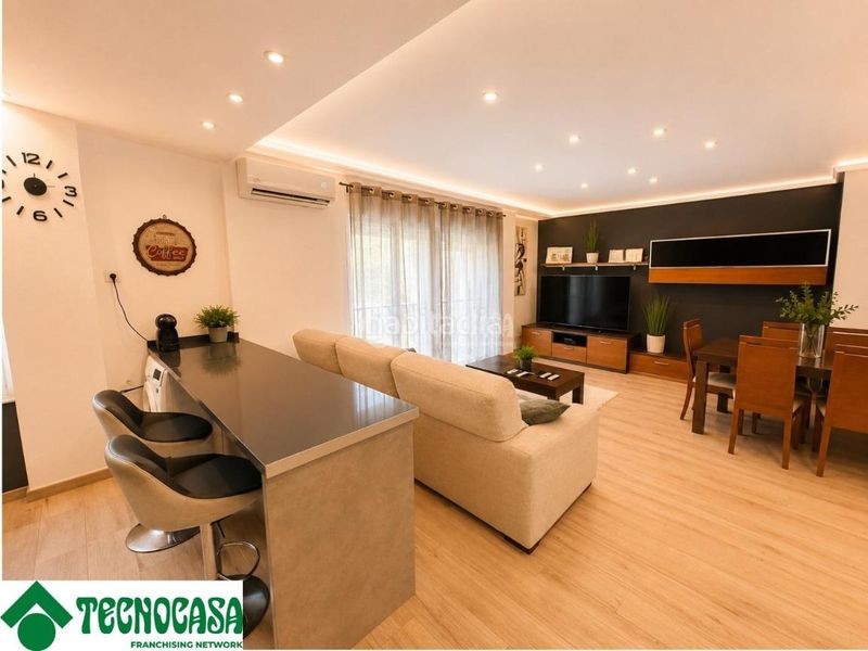 Foto a74430e6-cc58-421b-a94d-5f44a81aa59e. Piso  en venta en Centro Ciudad Manises