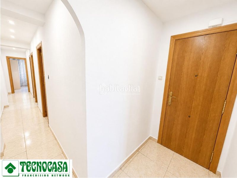 Foto c42adfb7-554e-4d37-a5b8-2025f2b61c26. Piso  en venta en El Mercado Manises