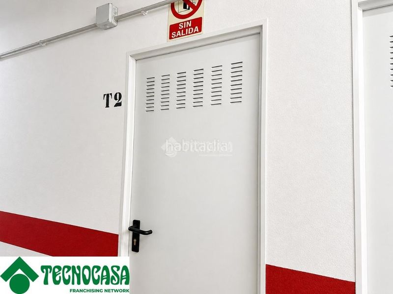 Foto 9b0a099a-d74b-4897-9014-8828cba68c95. Posto auto in El Mercado Manises
