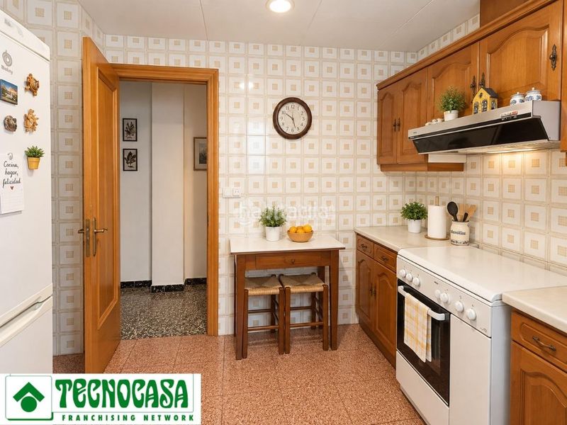 Foto 169f8d5f-2c3c-484e-b218-2317f85fe357. Casa amb calefacció a Centro Ciudad Manises