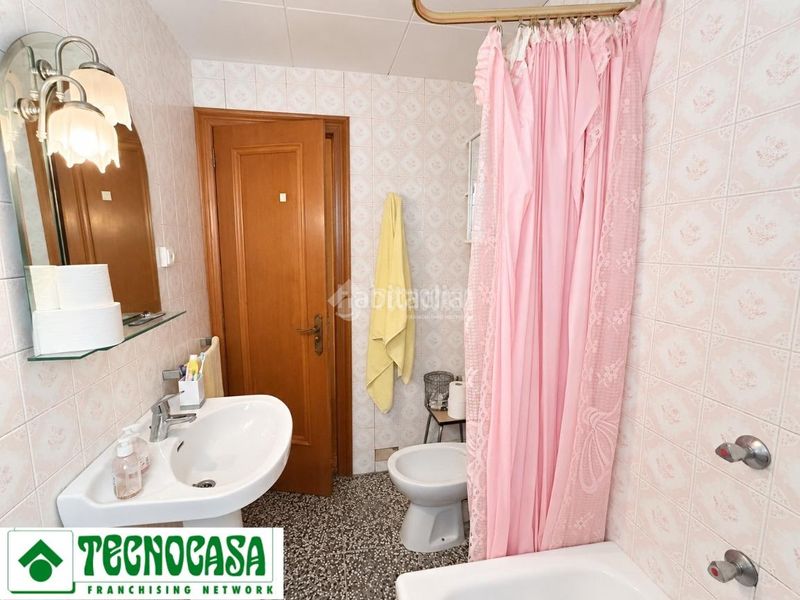 Foto 1b14ee65-aa06-40ff-97e3-6d8d62e4293a. Casa amb calefacció a Centro Ciudad Manises