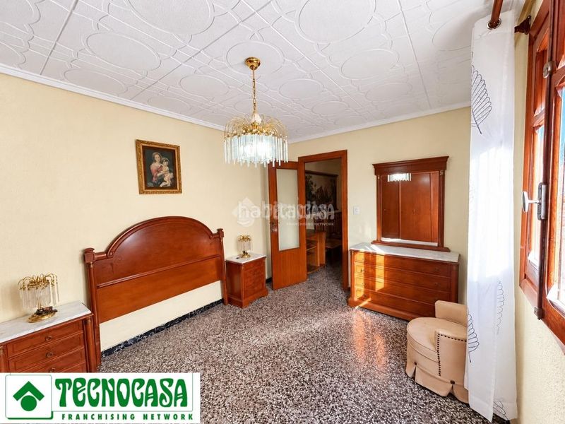 Foto faadfb26-8135-4596-a417-2d63b8953bc4. Casa amb calefacció a Centro Ciudad Manises