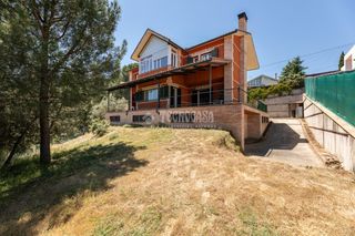 Maison à El Peñalar - Arroyo de Trofas - Montealegre. Casa en venta en torrelodones