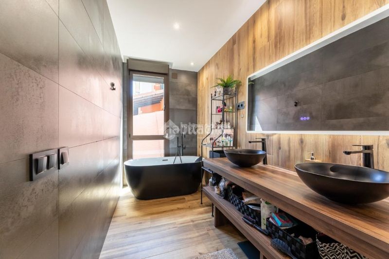 Foto afd115c8-32d7-47ef-8fa1-89871c314661. Maison avec chauffage parking piscine dans El Peñalar - Arroyo de Trofas - Montealegre Torrelodones