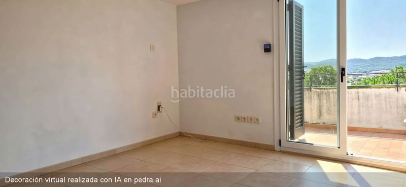 Foto ade114f8-a97c-4292-b61f-468f4ea6a146. Casa adossada amb xemeneia calefacció aparcament a Palafrugell