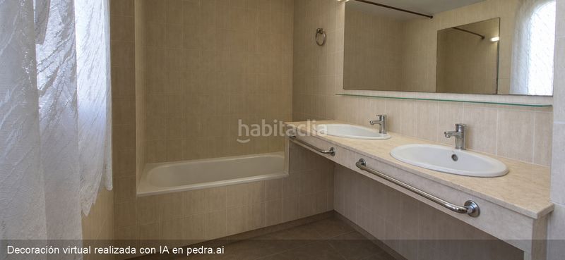 Foto c83e5f4c-f302-4af2-b0ce-fb7428a9406b. Casa adossada amb xemeneia calefacció aparcament a Palafrugell