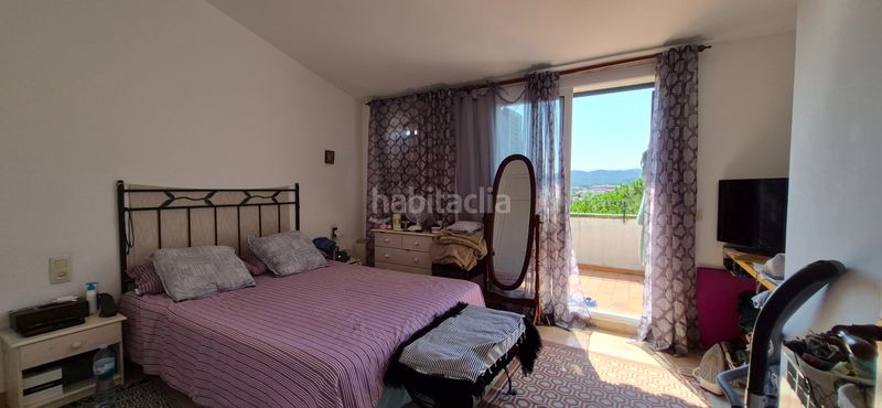Foto f0ef8ad9-aa0c-40d5-96b0-66bb6e9b082f. Casa adossada amb xemeneia calefacció aparcament a Palafrugell