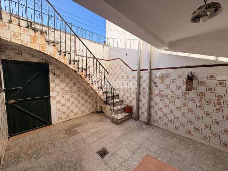 Foto afa707f5-357c-4f63-95f6-a454ed7f0828. Casa aparellada a Marmolejo