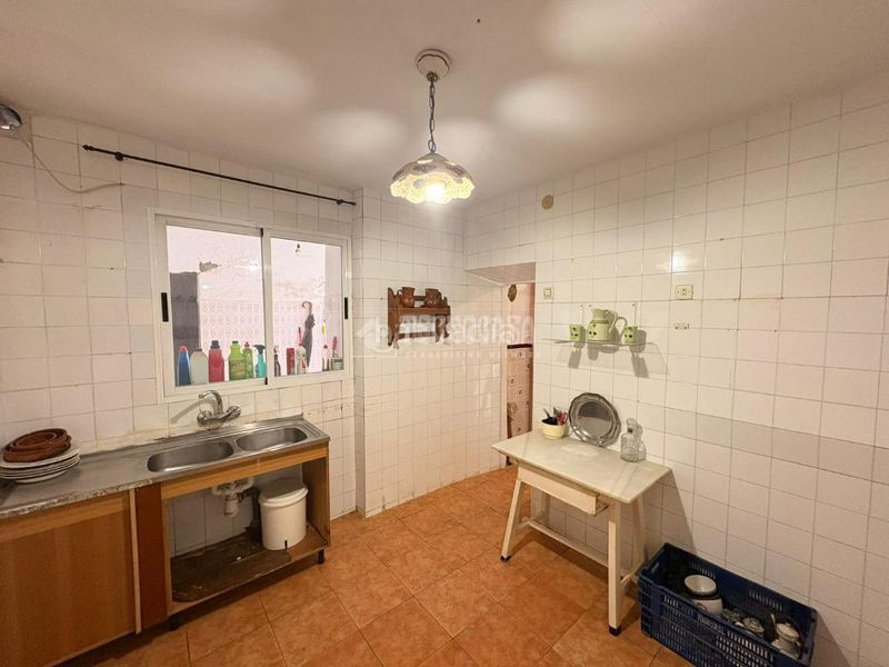 Foto c74a708f-d489-4cae-bcf6-4c187869eba4. Casa aparellada a Marmolejo