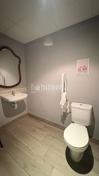 Foto ac74a5e1-07d1-467e-8843-99d236b30826. Local comercial a Andújar