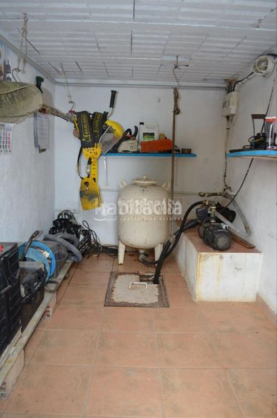 Foto 4c294967-757c-4b09-854a-06d3989d5da6. Masia amb piscina a Marmolejo