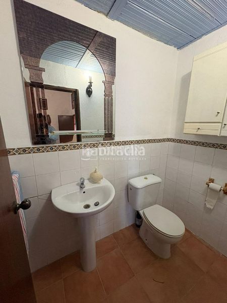Foto f9cad442-e820-482e-8315-5f60558d4348. Masia amb piscina a Marmolejo