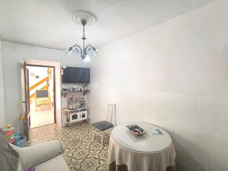 Foto 7d60ef10-5691-4410-a6e6-21240cee3293. Casa aparellada a Marmolejo