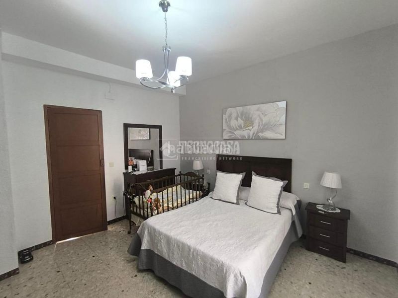 Foto dd5fb164-0a87-45d4-9be9-2d512ba14a49. Casa aparellada a Marmolejo