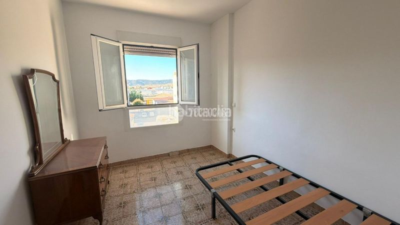 Foto a3e55947-1698-4452-a0f4-f8ae1fb9abea. Pis amb aparcament a Andújar