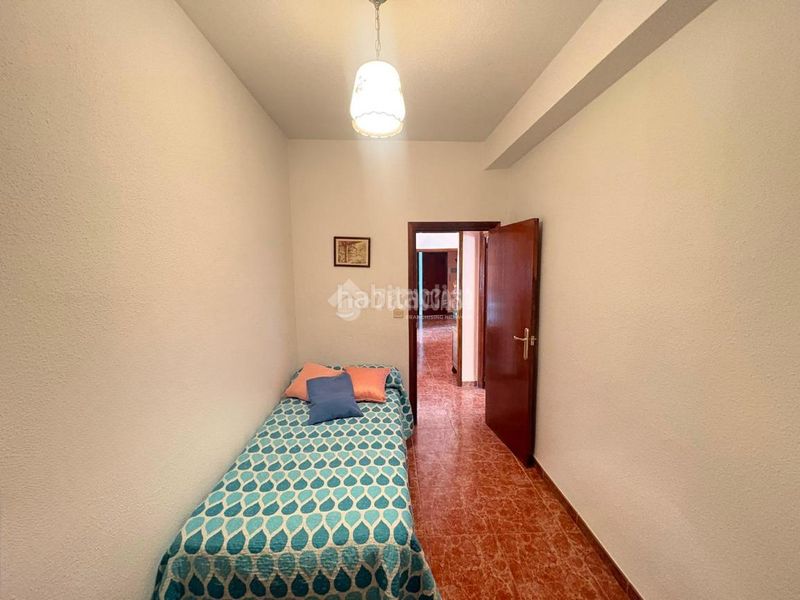 Foto b81cd34c-297b-4504-aaed-7f623e1cbd5a. Pis a Andújar