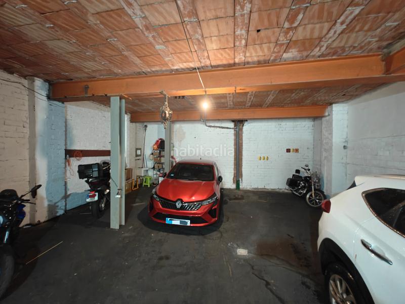 Foto 65804462-0c86-4a71-9abb-aa71e3848818. Aparcament cotxe a Premià de Dalt