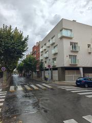 Geschftsraum in Gran via de llus companys 212. Local esquinero en gran via 212, bloque del ao 2024 mas de 20m