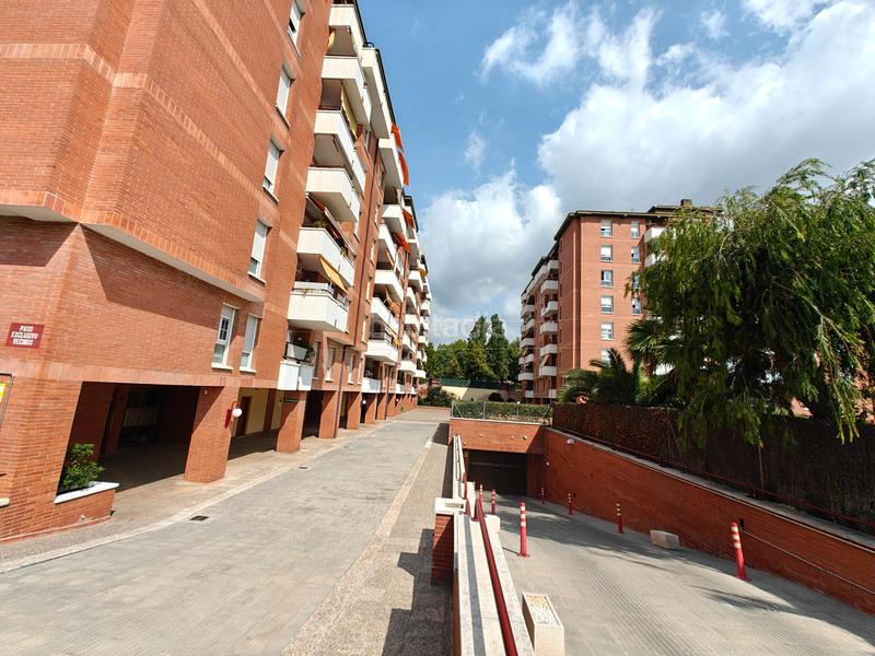 Foto 33a33fbf-e4b8-4326-970c-b599e7687f6c. Piso alto y con preciosas vistas, terraza, parquing y piscina en Premià de Mar
