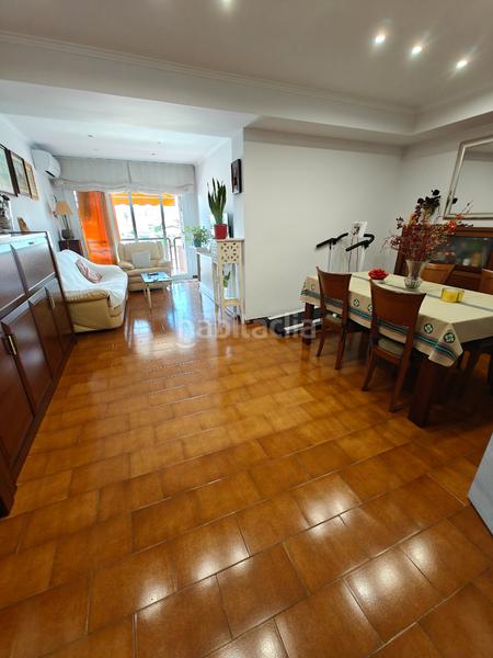 Foto 5ca1e9cb-1054-4f2e-bca1-893136223b5d. Piso alto y con preciosas vistas, terraza, parquing y piscina en Premià de Mar