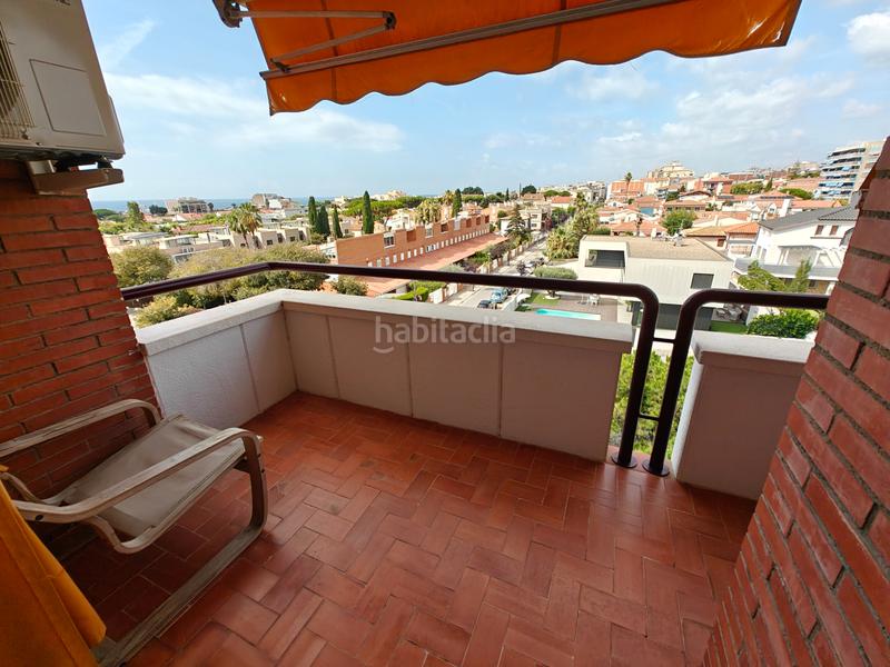 Foto 94a367d4-26ac-44a7-9867-9fe9e92ec7e1. Piso alto y con preciosas vistas, terraza, parquing y piscina en Premià de Mar