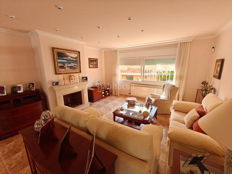 Foto 9cde2334-ad6c-403a-b140-ccde8970df3a. Maison avec cheminée chauffage parking piscine dans Vilassar de Dalt