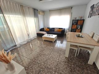 Miete Etagenwohnung in Centre-Nucli Antic