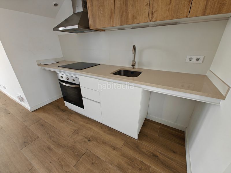 Foto 4c755784-6c32-4892-855b-c2c43d94b44f. Planta baixa a Centre-Nucli Antic Premià de Mar